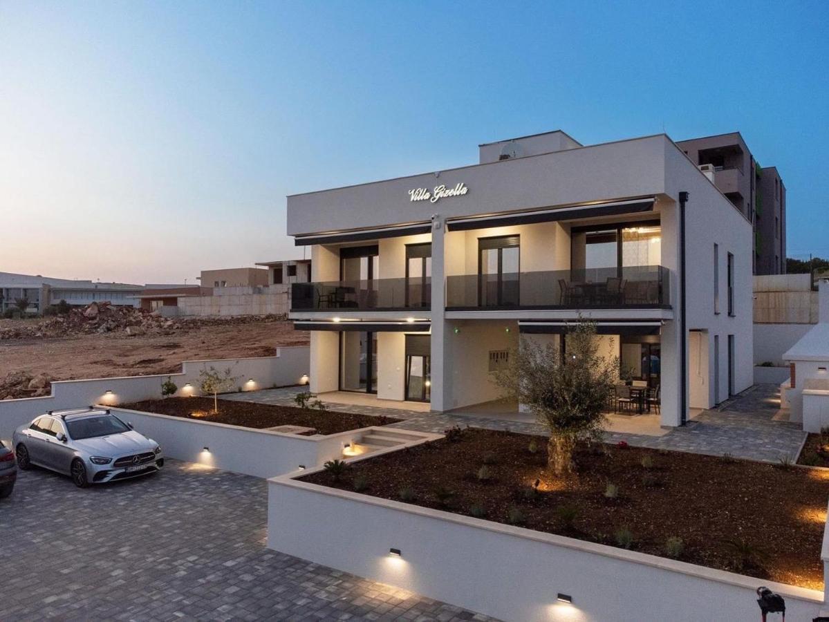 Villa Gizella 스베티필립아이자코브 외부 사진